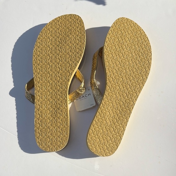 Vintage Coach Metallic Gold Cadee Flip Flops NWT - Picture 5 of 5